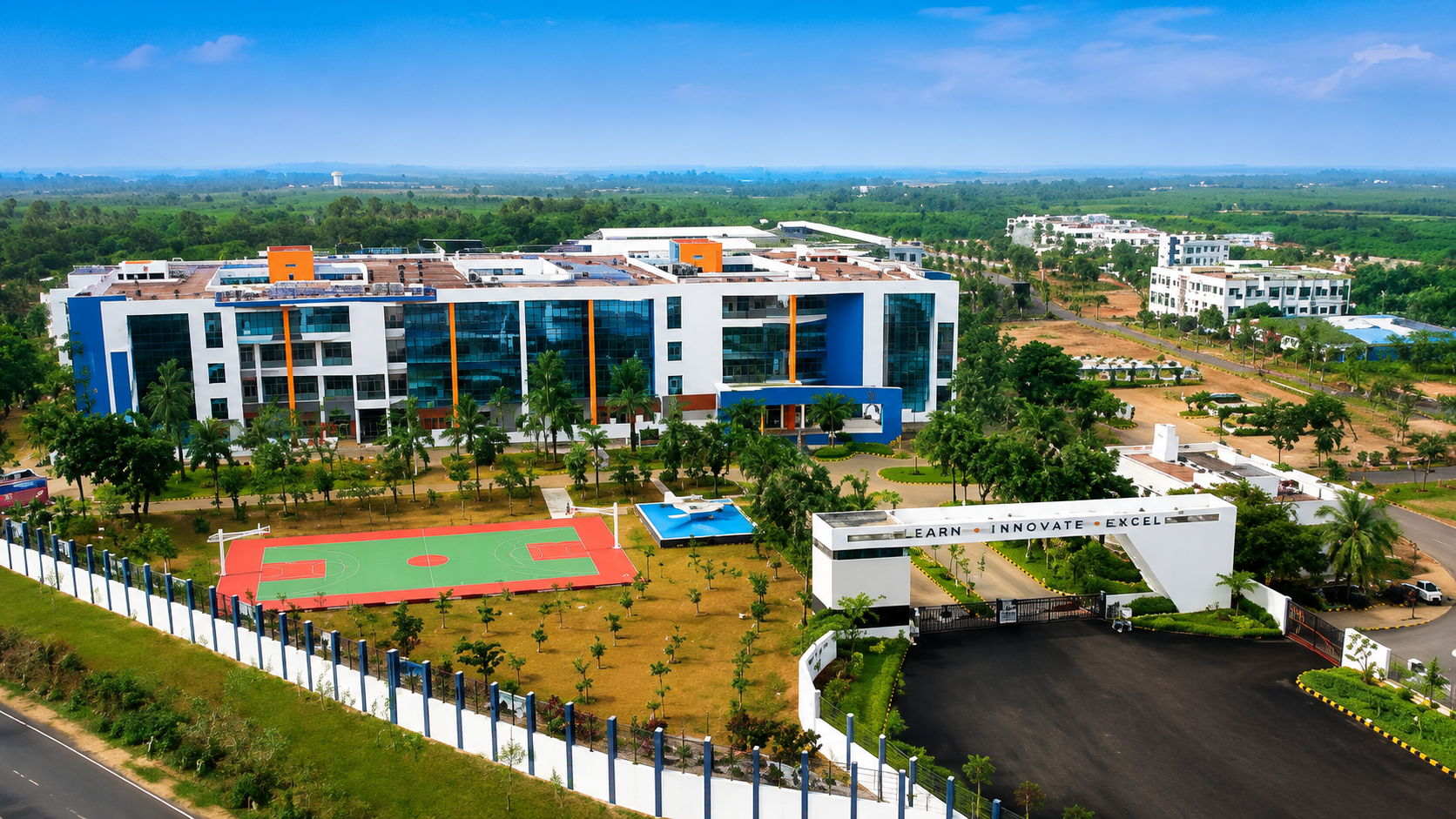 Dhanalakshmi Srinivasan College of Engineering & Technology, Mahabalipuram